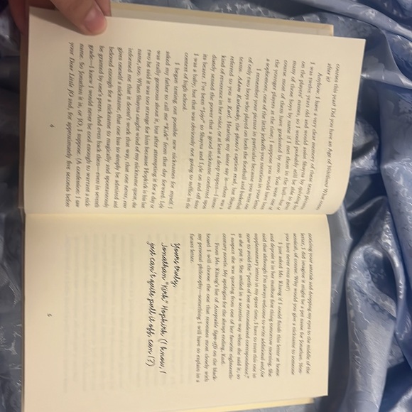 We Contain Multitudes - Sarah Henstra - Picture 12 of 13